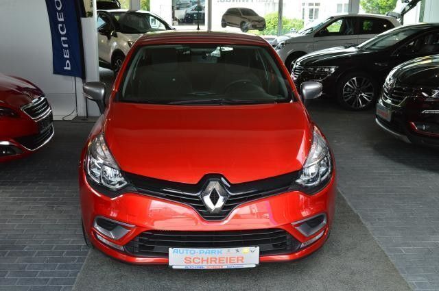 Gebraucht Renault Clio IV LIMITED 90 PS (66 kW) 2017 Rot metallic Limousine