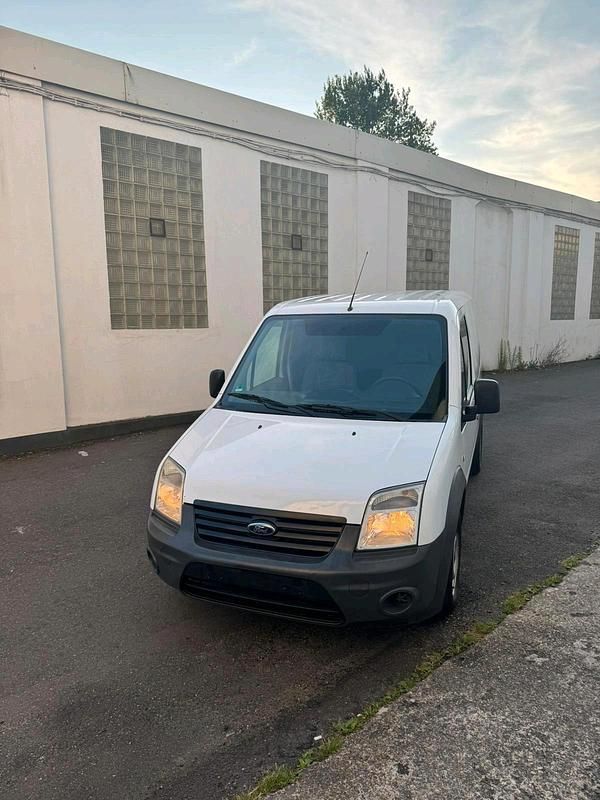 Weiß Gebraucht 2013 Ford Transit Kombi | 4.199 € (Superpreis) - Bild 1/4