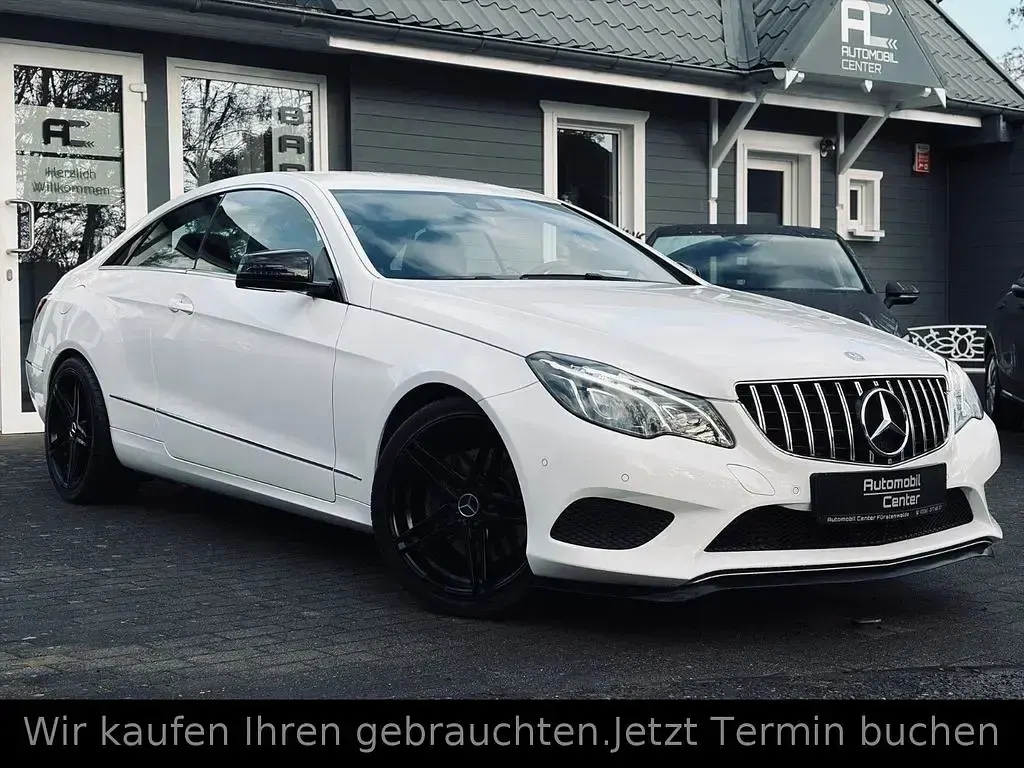 Usata Mercedes E250 211 CV (155 kW) 2013 Bianco Coupé