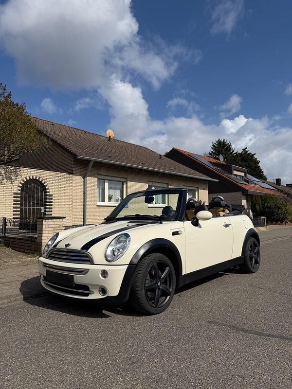 Second-hand Mini Cooper Cabriolet 116 CP (85 kW) 2007 Alb Cabrio