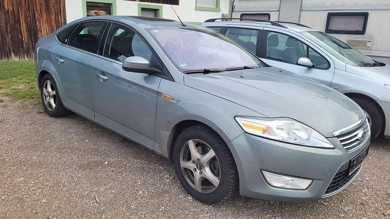 Gebraucht Ford Mondeo Ghia 145 PS (106 kW) 2008 Grau Limousine