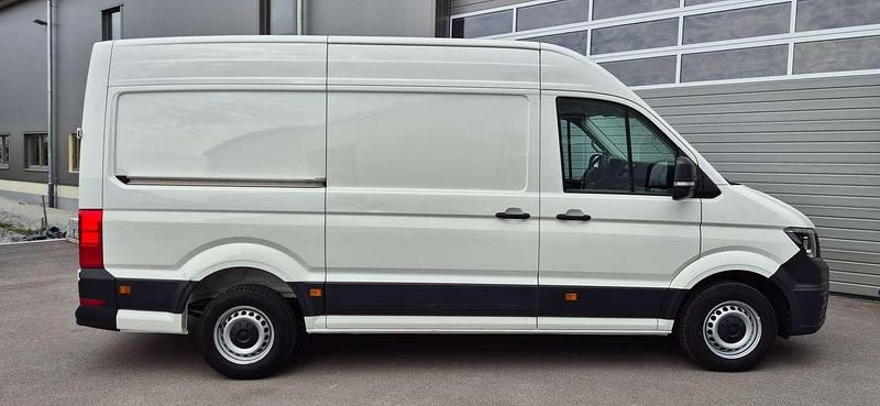 Gebraucht VW Crafter 140 PS (102 kW) 2022 Candyweiß Van