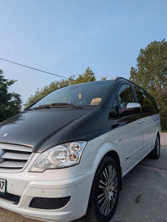 Weiß Gebraucht 2014 Mercedes Viano Edition Van / Kleinbus | 22.000 € (Superpreis) - Bild 1/4
