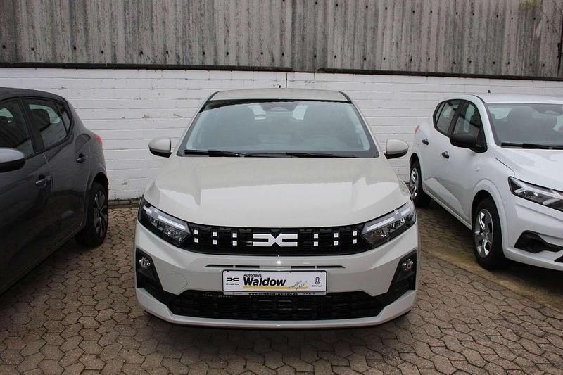 Neu Dacia Sandero Expression 101 PS (74 kW) 2025 Sandstone Kleinwagen