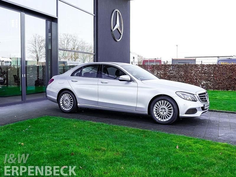 Gebraucht Mercedes C250 Exclusive 211 PS (155 kW) 2016 Silber Limousine