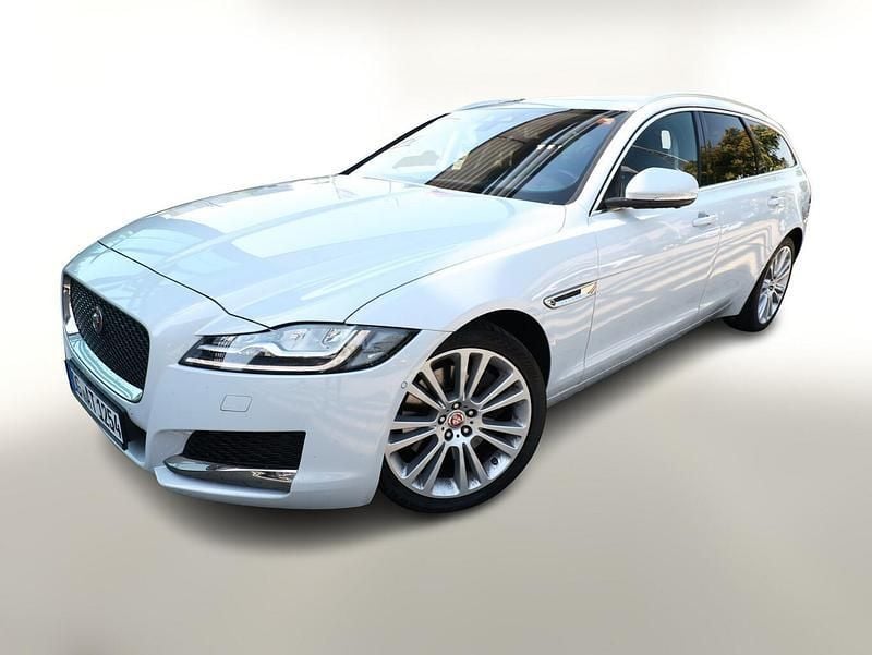 Metallic Gebraucht 2018 Jaguar XF Sportbrake Portfolio Kombi | 30.330 € (Etwas zu teuer) - Bild 1/1