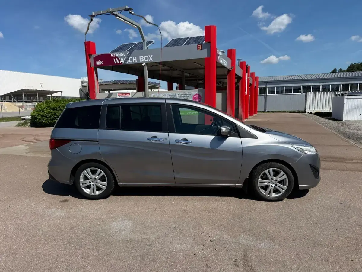 Gebraucht Mazda 5 Sendo 116 PS (85 kW) 2015 Van / Kleinbus