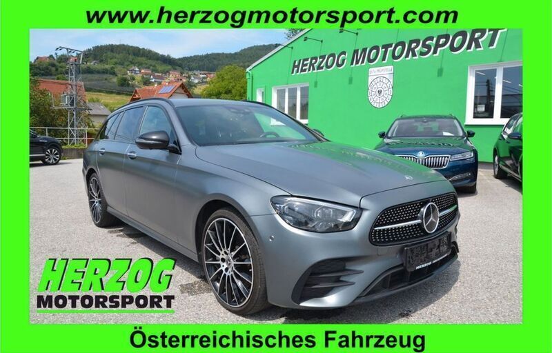 Grau Gebraucht 2020 Mercedes E400 AMG line Limousine | 41.940 € (Etwas zu teuer) - Bild 1/4