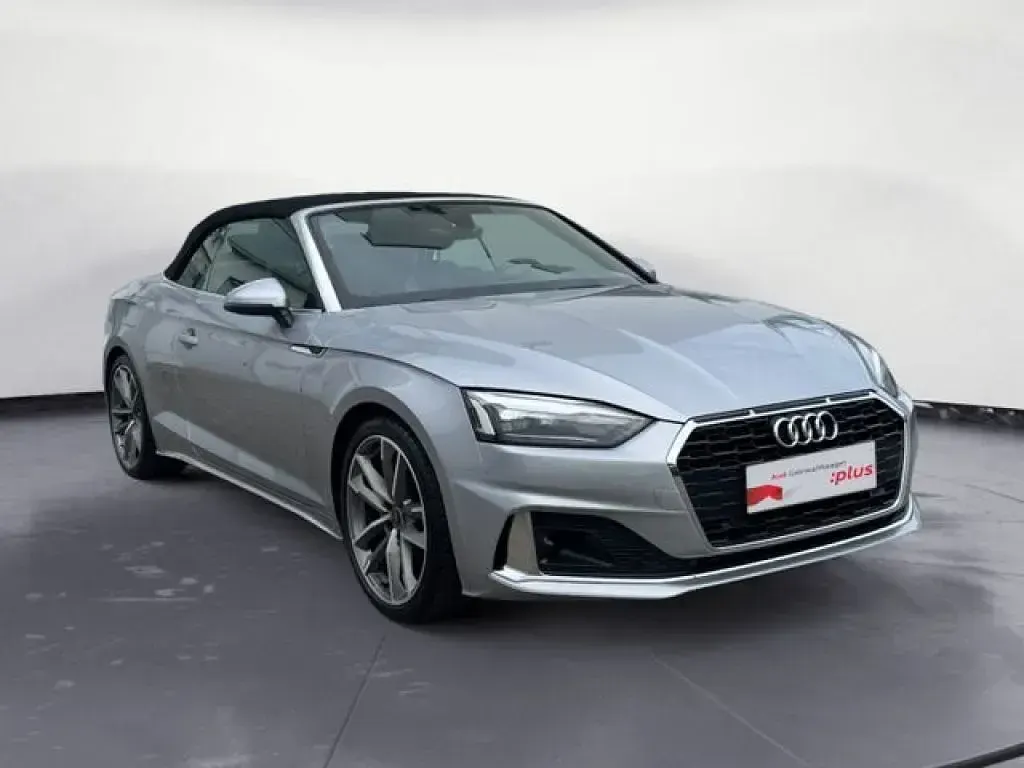 Gebraucht Audi A5 Cabriolet Comfort 163 PS (119 kW) 2022 Florettsilber metallic Cabrio