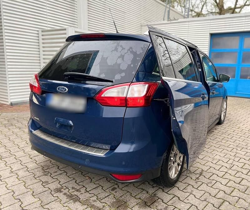 Second-hand Ford C-MAX 140 CP (102 kW) 2011 Albastru Monovolum