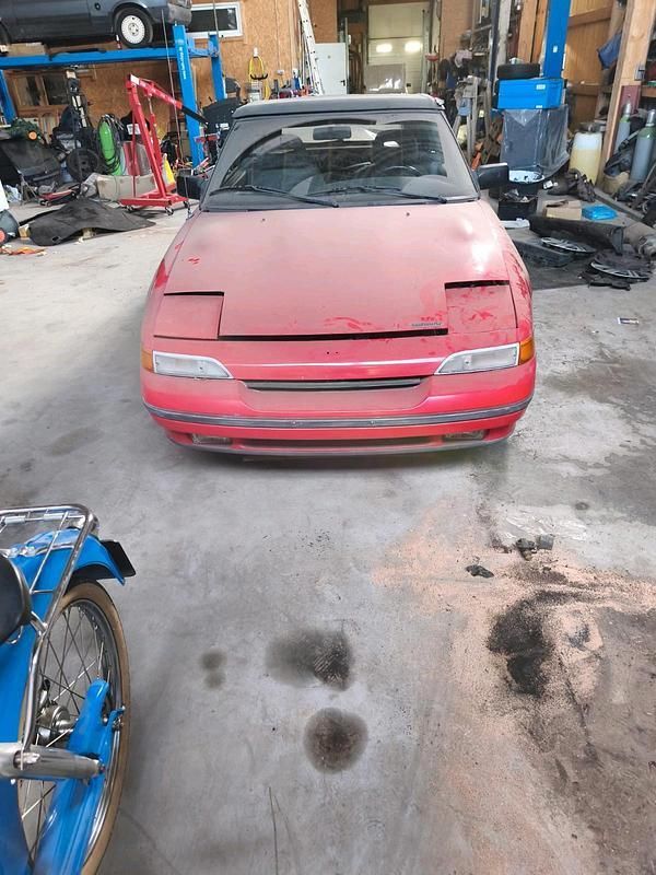 Rot Gebraucht 1993 Ford Capri Cabrio | 750 € - Bild 1/4