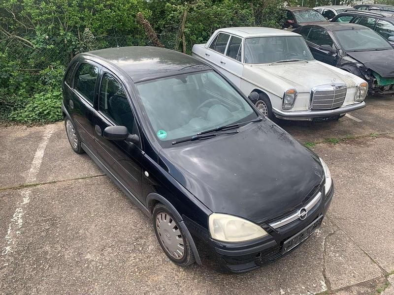 Gebraucht Opel Corsa 75 PS (55 kW) 2002 Schwarz Kleinwagen