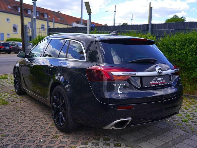 Gebraucht Opel Insignia OPC 325 PS (239 kW) 2016 Schwarz Kombi