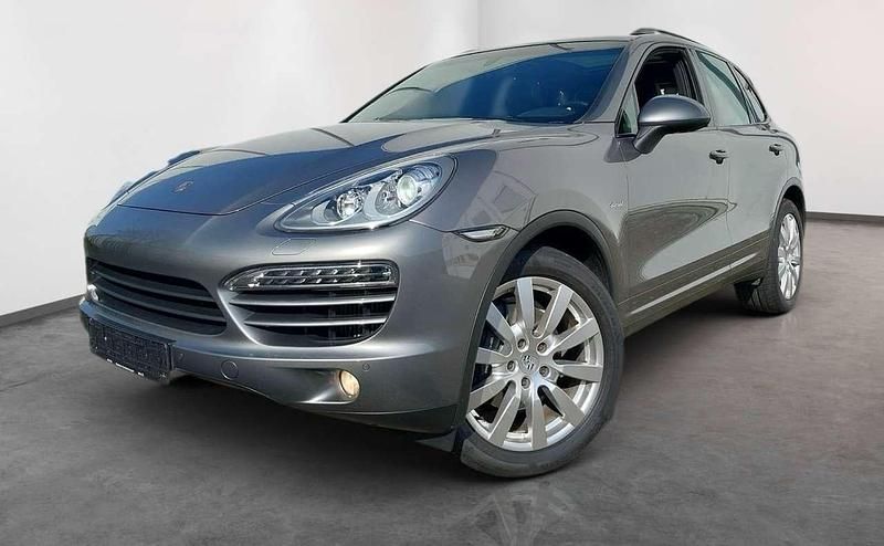 Gebraucht Porsche Cayenne 245 PS (180 kW) 2011 Meteorgraumetallic SUV