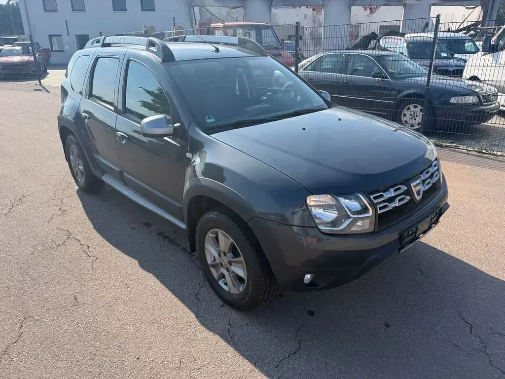 Gebraucht Dacia Duster Prestige 109 PS (80 kW) 2018 Grau SUV