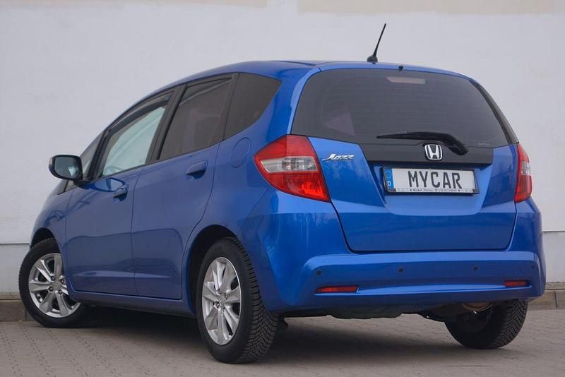 Gebraucht Honda Jazz 99 PS (72 kW) 2011 Blau Kleinwagen