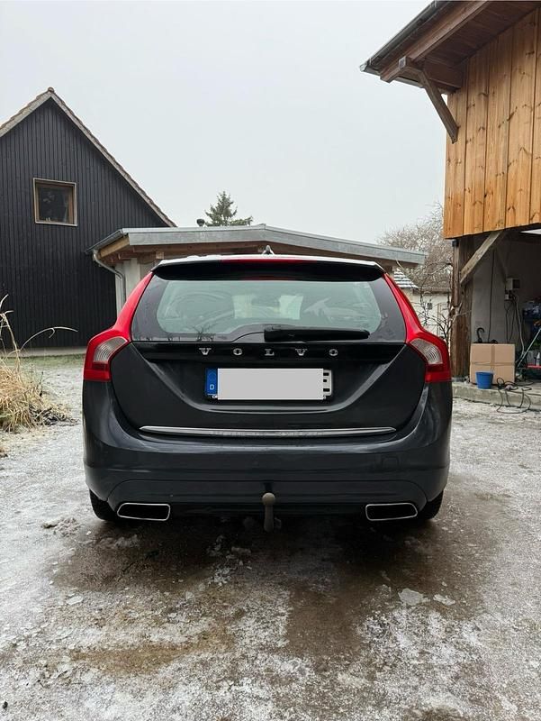 Gebraucht Volvo V60 Summum 288 PS (211 kW) 2013 Grau Kombi