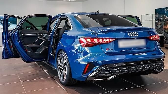 Gebraucht Audi A3 S-Line 116 PS (85 kW) 2024 Blau Limousine