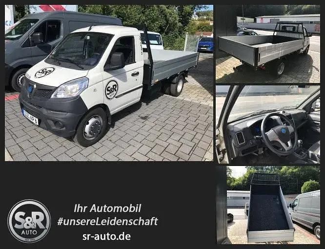 Second-hand Piaggio Porter 78 CP (57 kW) 2025 Alb