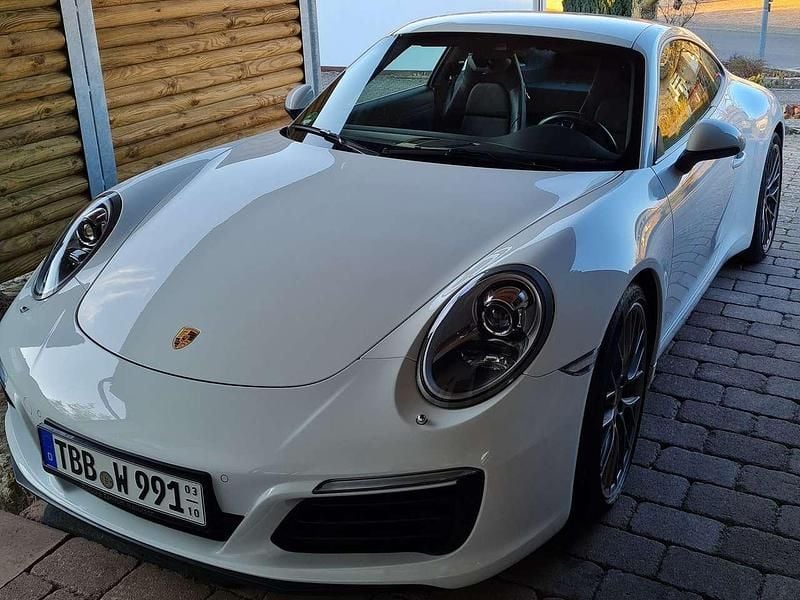 Gebraucht Porsche 911 Carrera 370 PS (272 kW) 2016 Weiß Coupé