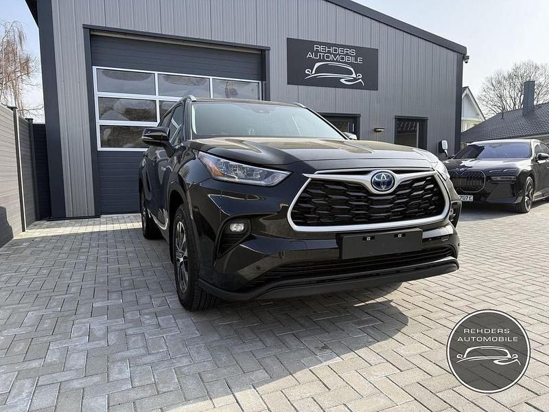 Neu Toyota Highlander 2026 Schwarz SUV