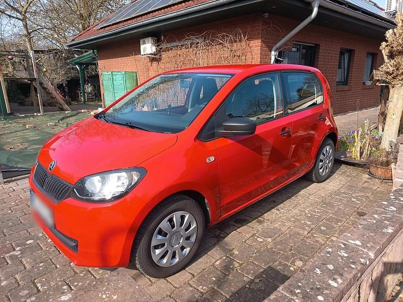 Gebraucht Skoda Fabia 59 PS (43 kW) 2016 Rot Kleinwagen