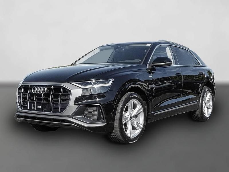 Gebraucht Audi Q8 286 PS (210 kW) 2022 Schwarz SUV