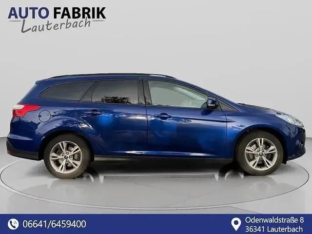 Second-hand Ford Focus SYNC Edition 101 CP (74 kW) 2014 Albastru Break