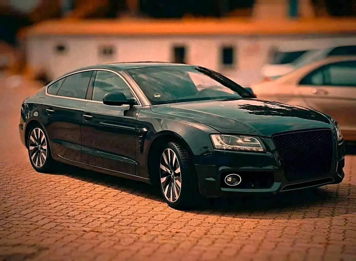 Gebraucht Audi A5 Sportback S-Line 170 PS (125 kW) 2011 Grau Kleinwagen