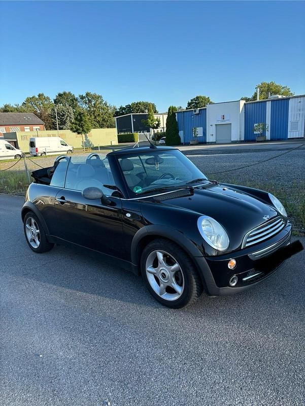 Käytetty Mini One Cabriolet 90 HP (66 kW) 2005 Musta Avoauto