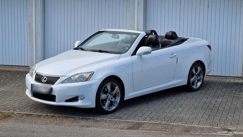 Gebraucht Lexus IS250 208 PS (152 kW) 2010 Weiß Cabrio