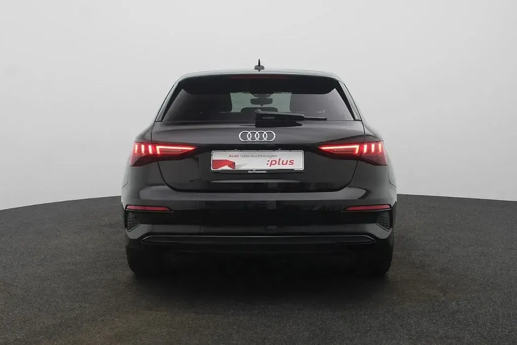 Gebraucht Audi A3 Advanced 150 PS (110 kW) 2024 Brillantschwarz Limousine