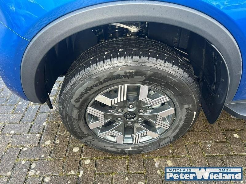 Neu Ford Ranger Wildtrack 281 PS (206 kW) 2026 Blau Pickup
