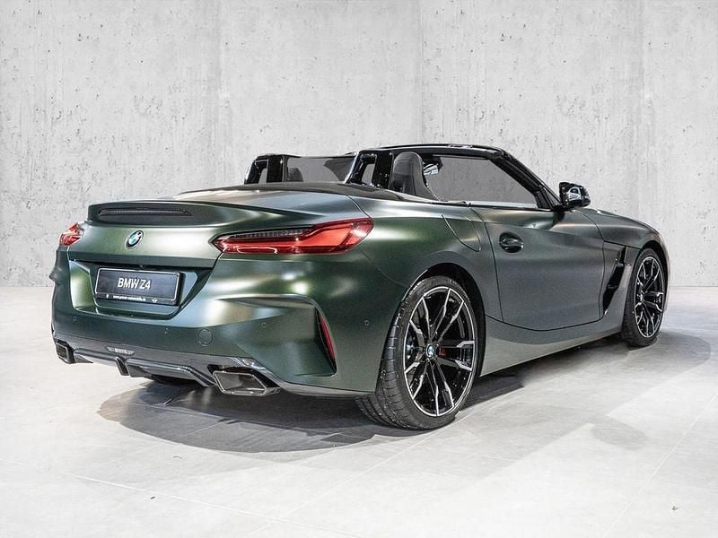 Neu BMW Z4 Pure Impulse 340 PS (250 kW) 2025 Grün Cabrio