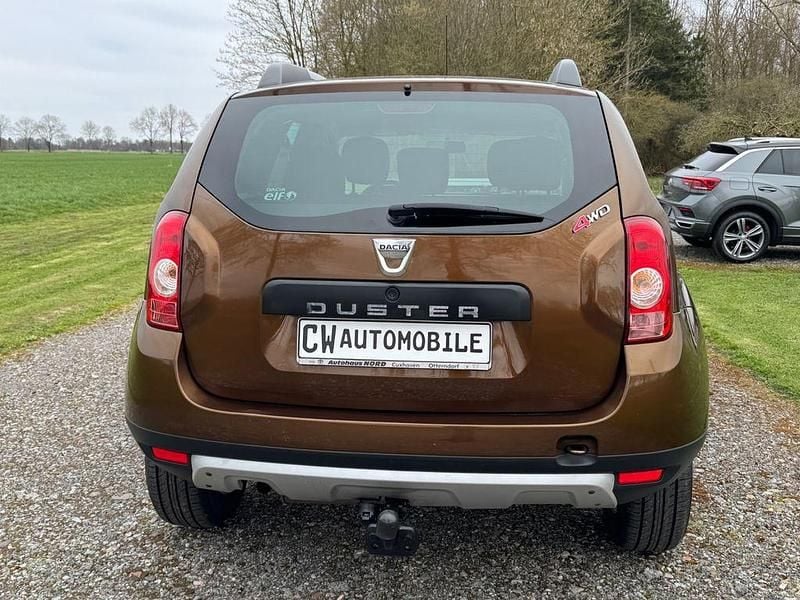Gebraucht Dacia Duster Lauréate 105 PS (77 kW) 2011 Braun SUV
