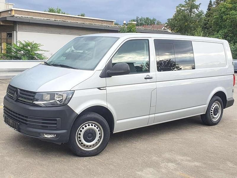 Gebraucht VW Transporter 150 PS (110 kW) 2019 Reflexsilber metallic Van