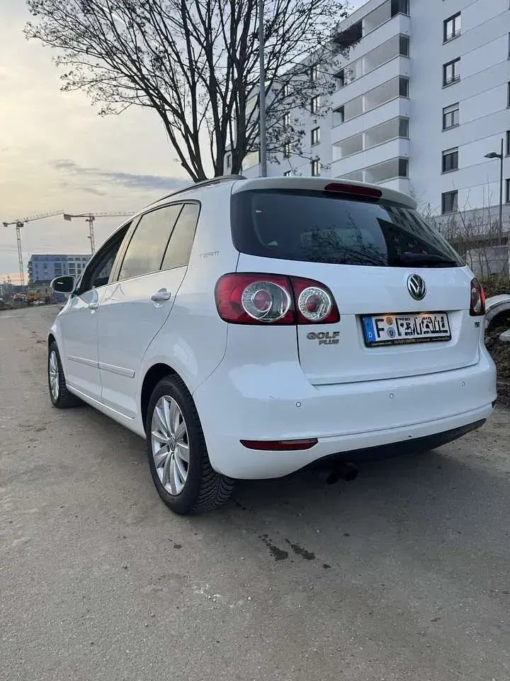 Gebraucht VW Golf Plus Cross Team 122 PS (89 kW) 2010 Limousine