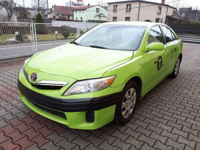 Gebraucht Toyota Camry Hybrid 160 PS (117 kW) 2010 Grün Limousine