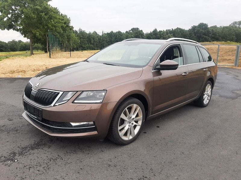 Braun Gebraucht 2018 Skoda Octavia Kombi | 14.290 € (Guter Preis) - Bild 1/4