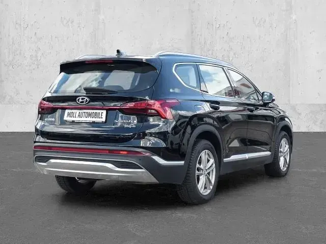 Gebraucht Hyundai Santa Fe Trend 179 PS (131 kW) 2022 Phantom black (metallic) SUV