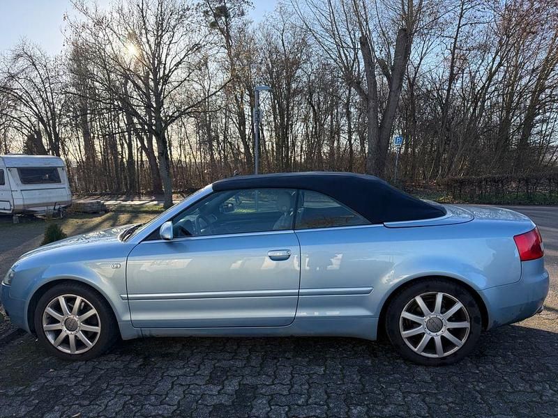 Gebraucht Audi A4 Cabriolet 163 PS (119 kW) 2003 Blau Cabrio
