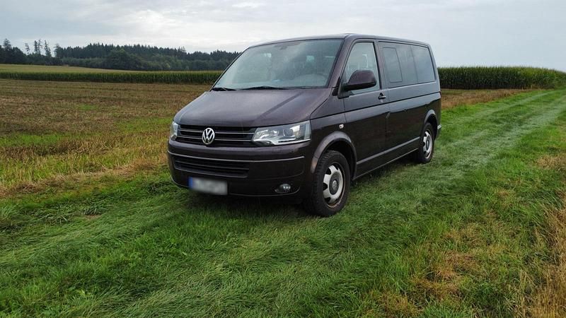 Second-hand VW T5 114 CP (83 kW) 2012 Maro Van