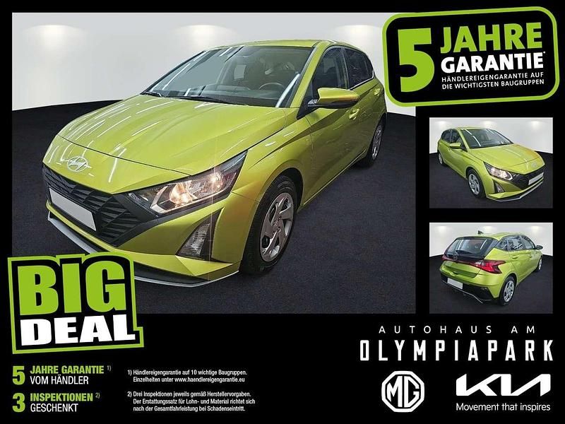 Gebraucht Hyundai i20 79 PS (58 kW) 2024 Lucid lime / met Limousine