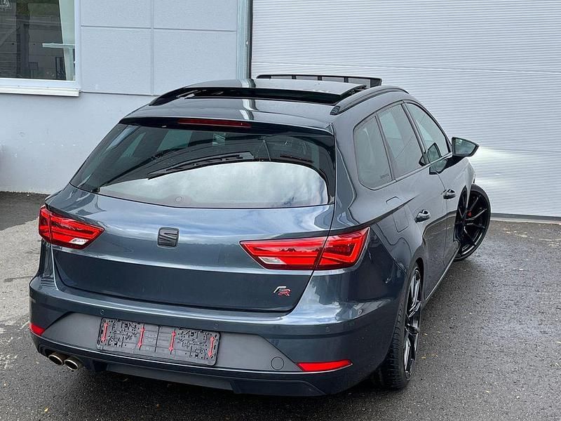 Gebraucht Seat Leon ST Beats 150 PS (110 kW) 2019 Grau Kombi