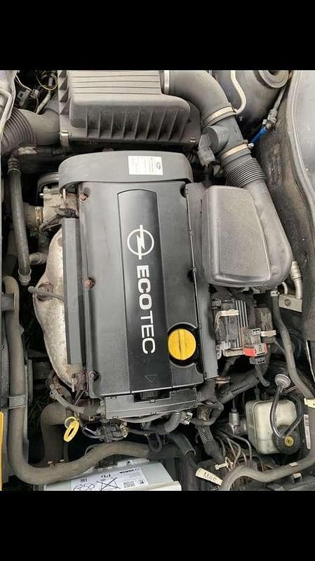 Second-hand Opel Astra 101 CP (74 kW) 2004 Break