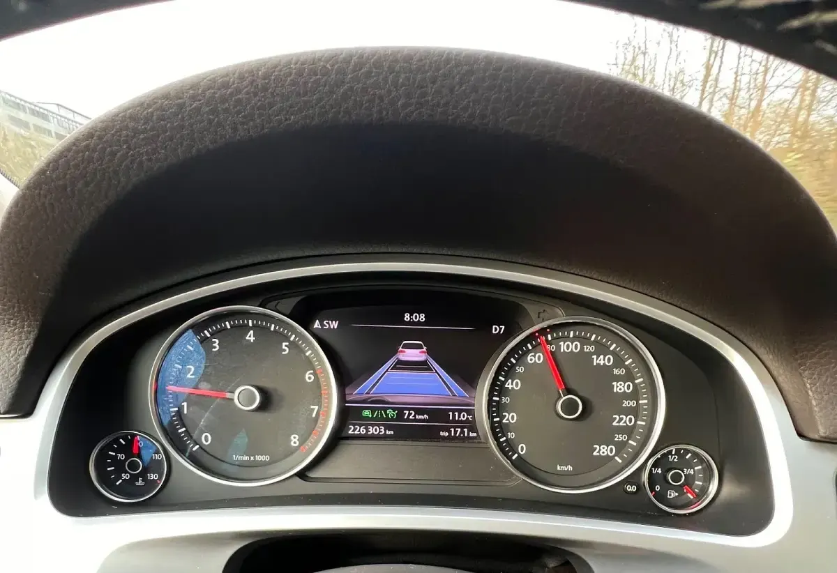 Gebraucht VW Touareg 280 PS (205 kW) 2011 Braun SUV