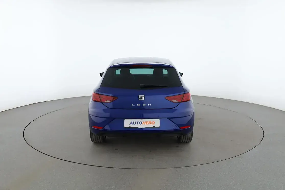 Gebraucht Seat Leon Style 2019 Blau Limousine