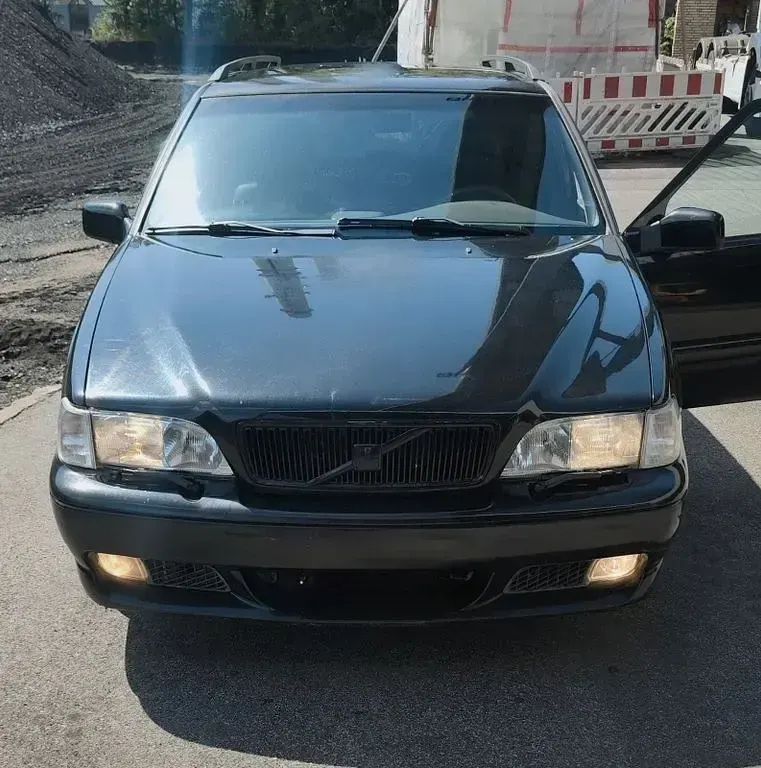 Gebraucht Volvo V70 250 PS (183 kW) 1999 Schwarz Kombi