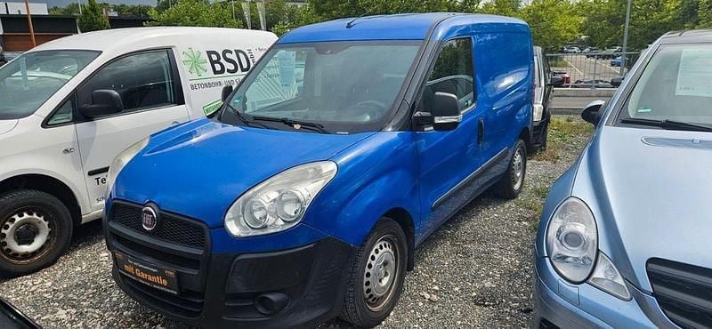 Gebraucht Fiat Doblò 120 PS (88 kW) 2015 Blau Van / Kleinbus