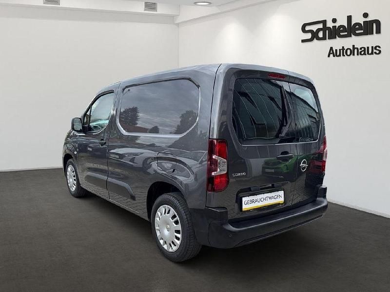 Gebraucht Opel Combo Edition 131 PS (96 kW) 2022 Grau Van / Kleinbus